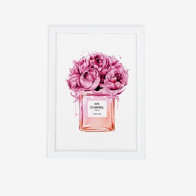 تابلو فانتزی عطر شنل تصویر اصلی